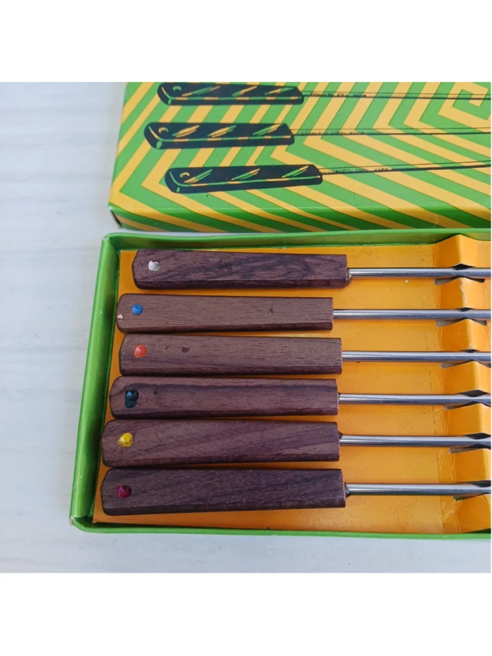 New Vintage 1970's w Box Stainless Steel w Wood Handles 6 Piece Fondue Fork Set